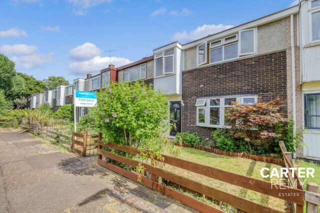 Shepeshall, Basildon, SS15