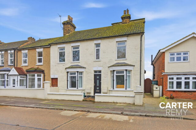 Malvern Road, Grays, RM17