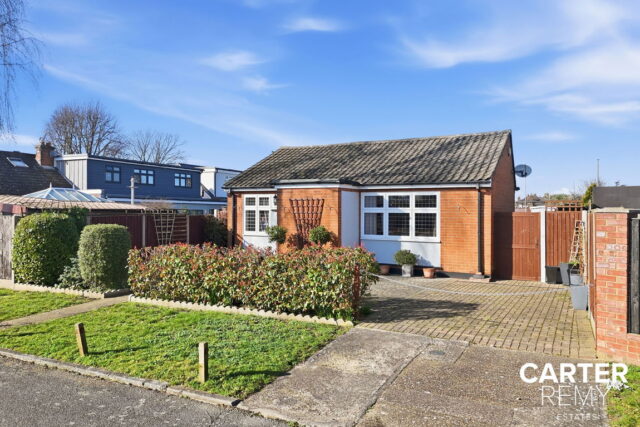 The Close, Grays, RM16