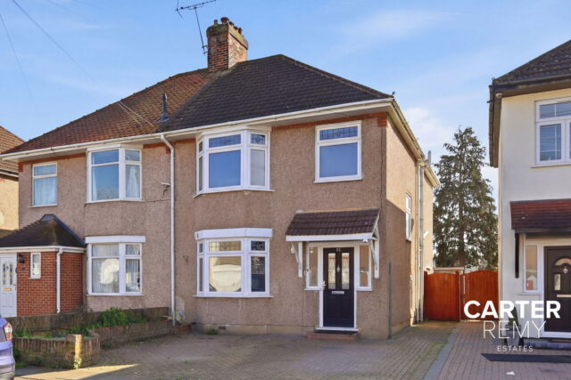 Balfour Road, Grays, RM17