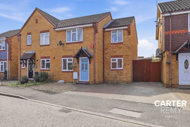 Dudley Close, Chafford Hundred, Grays, RM16 6NT